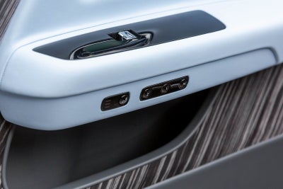 2024 Rolls-Royce Spectre Coupe