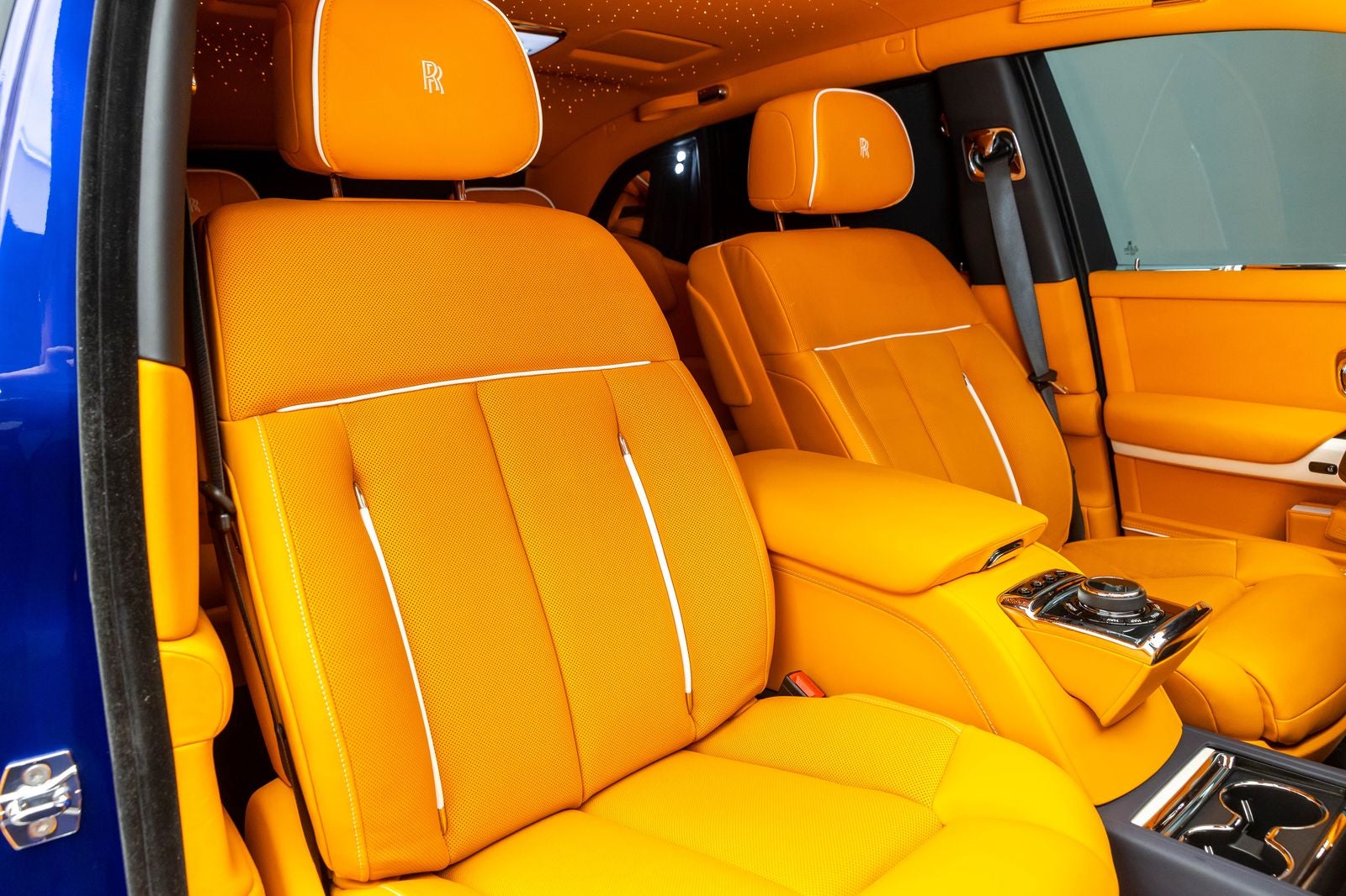 2023 Rolls-Royce Phantom Sedan