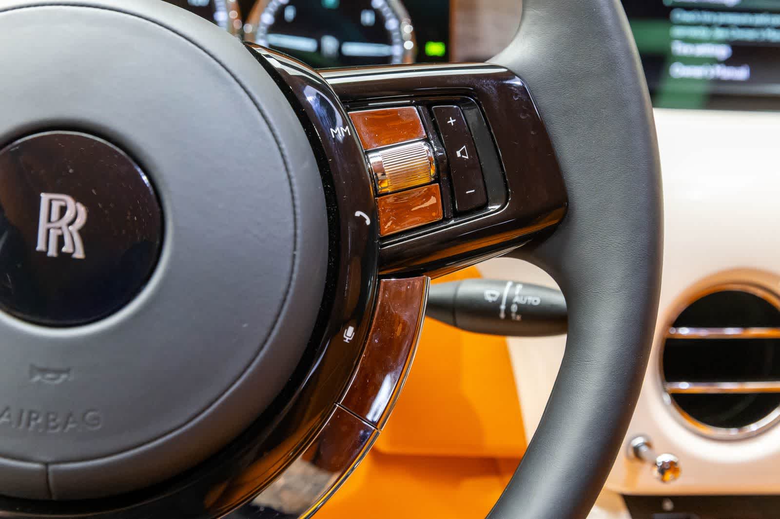 2023 Rolls-Royce Phantom Sedan