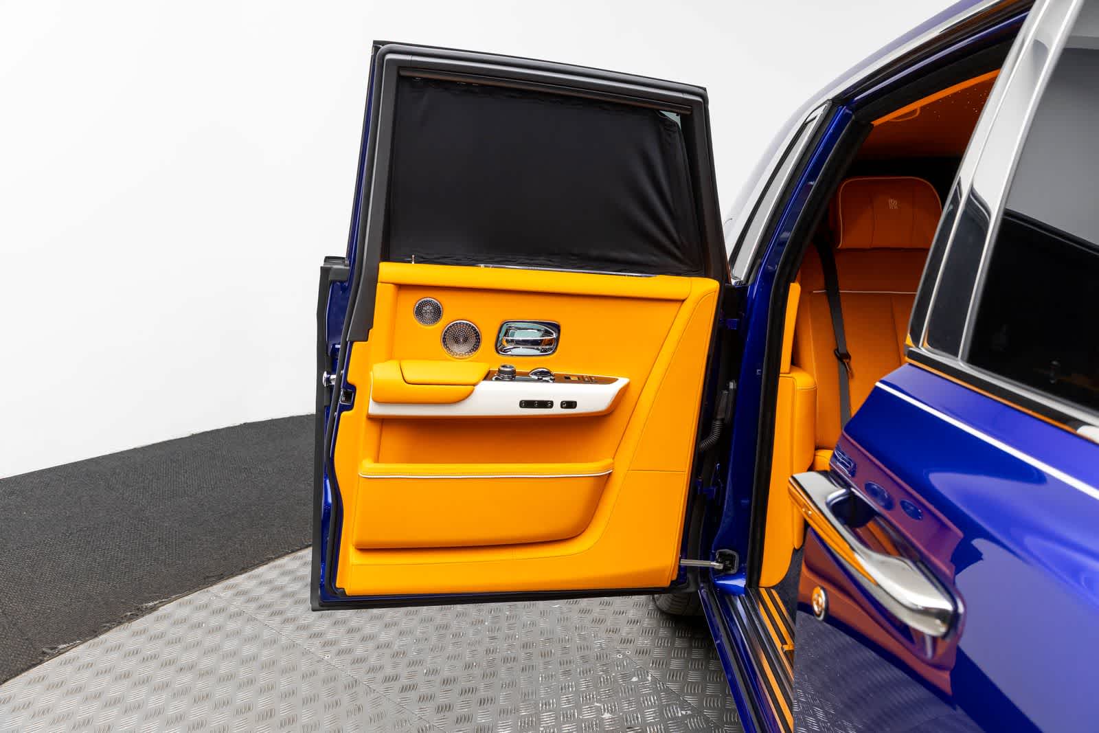 2023 Rolls-Royce Phantom Sedan