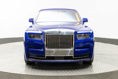 2023 Rolls-Royce Phantom Sedan