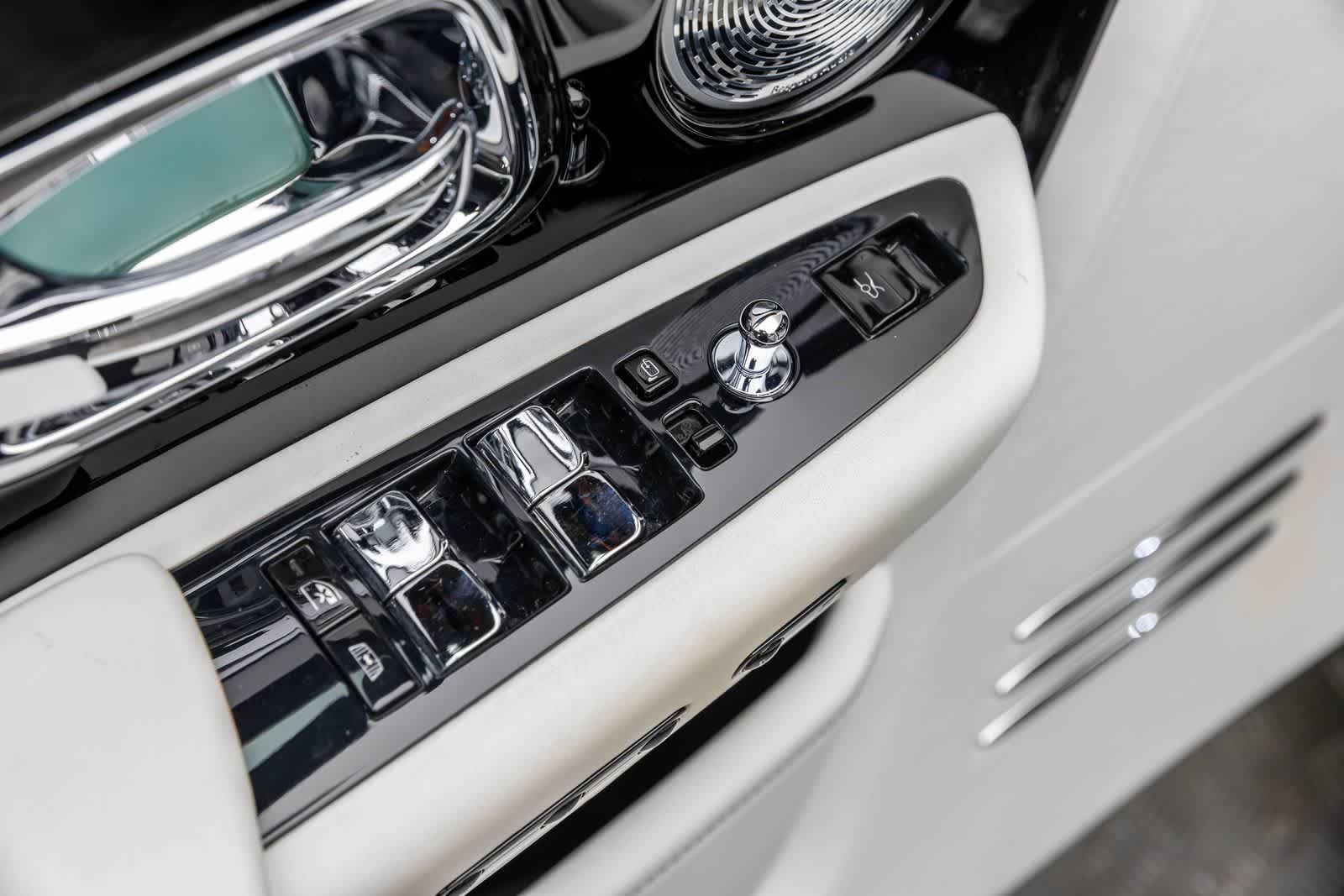 2020 Rolls-Royce Phantom Extended Wheelbase Sedan
