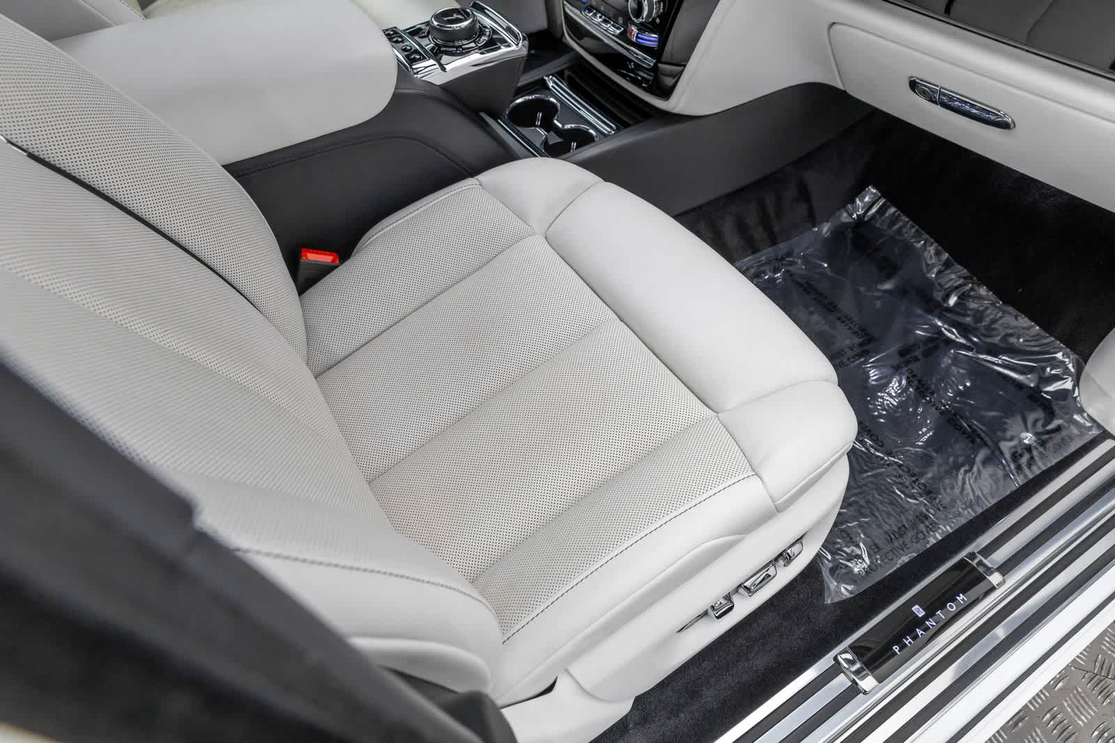 2020 Rolls-Royce Phantom Extended Wheelbase Sedan