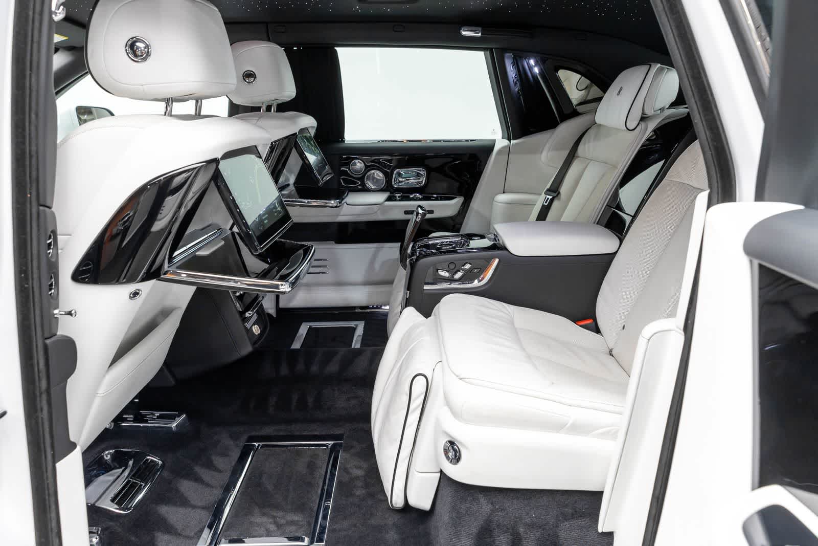 2020 Rolls-Royce Phantom Extended Wheelbase Sedan