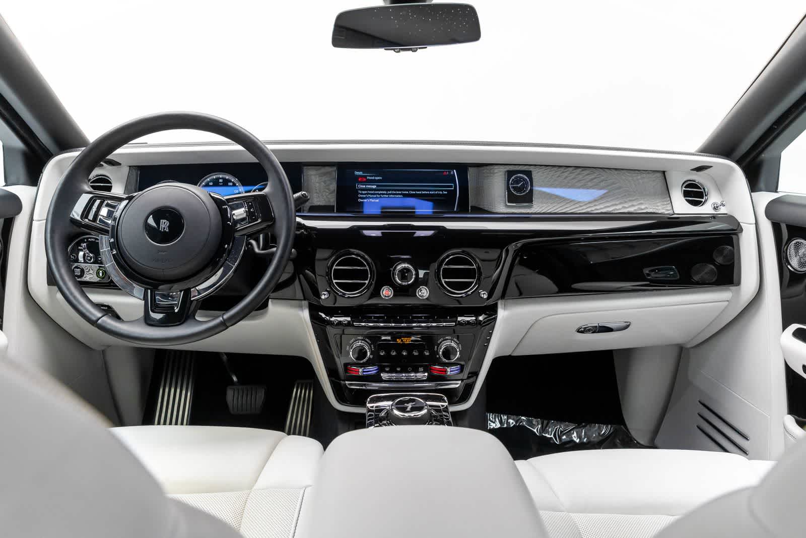 2020 Rolls-Royce Phantom Extended Wheelbase Sedan