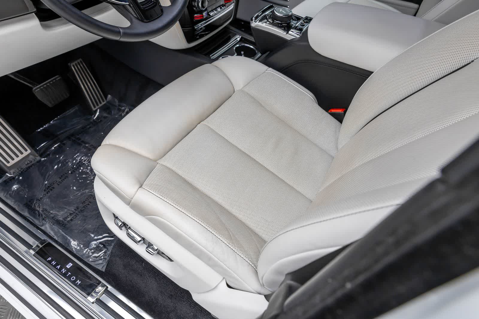 2020 Rolls-Royce Phantom Extended Wheelbase Sedan