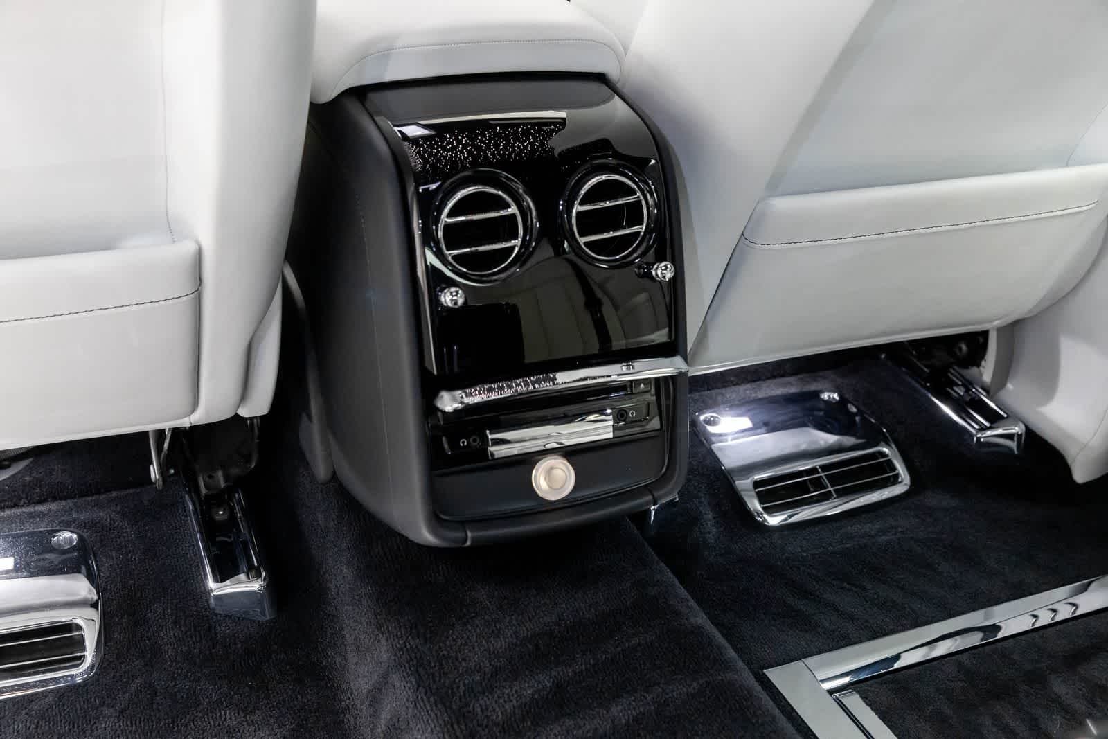 2020 Rolls-Royce Phantom Extended Wheelbase Sedan