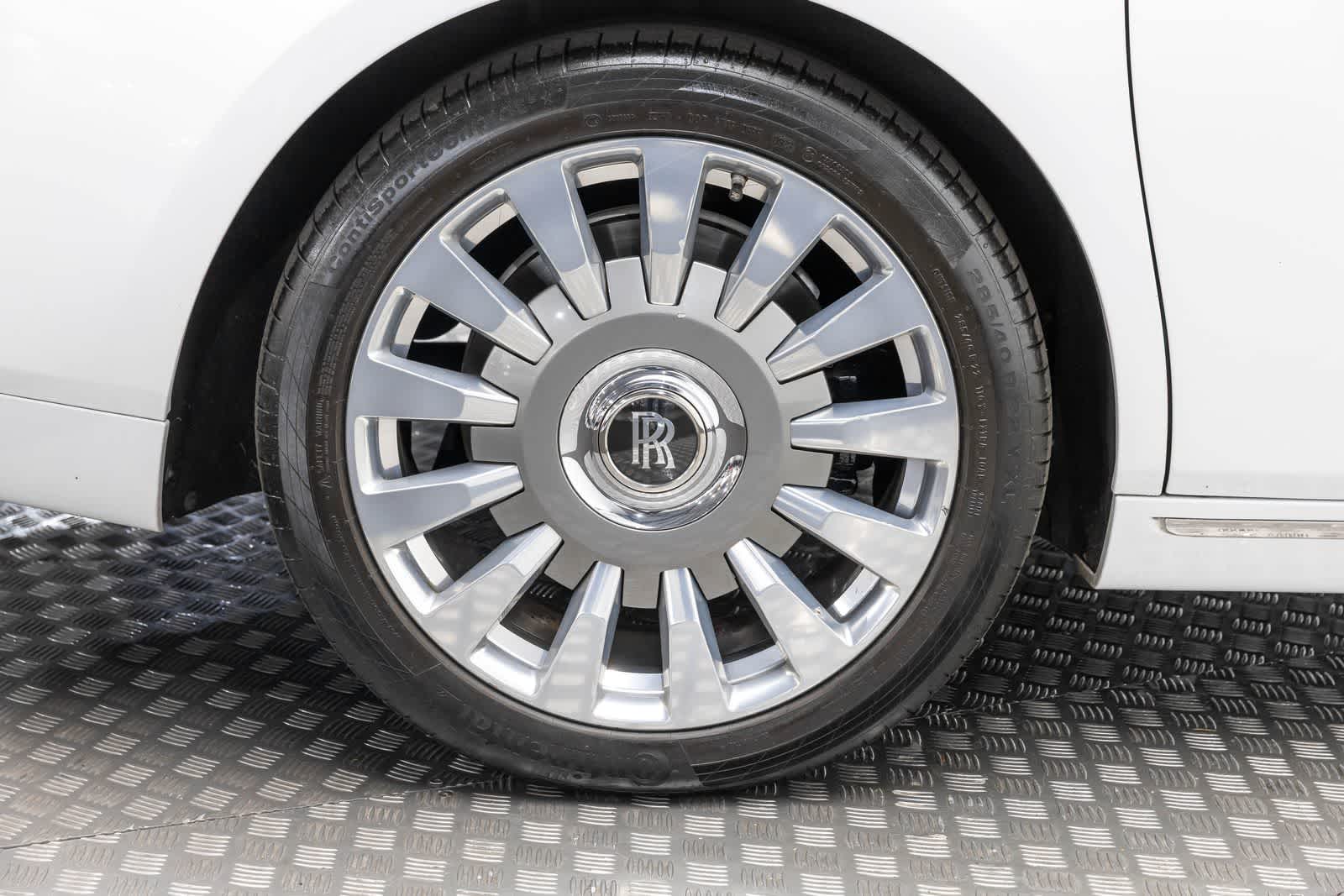 2020 Rolls-Royce Phantom Extended Wheelbase Sedan