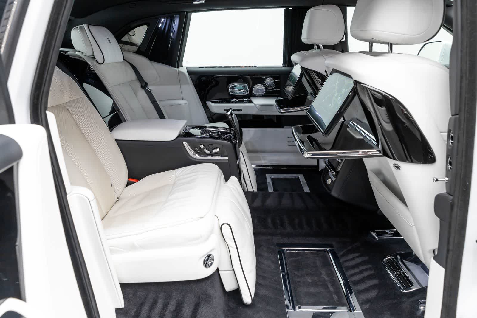 2020 Rolls-Royce Phantom Extended Wheelbase Sedan