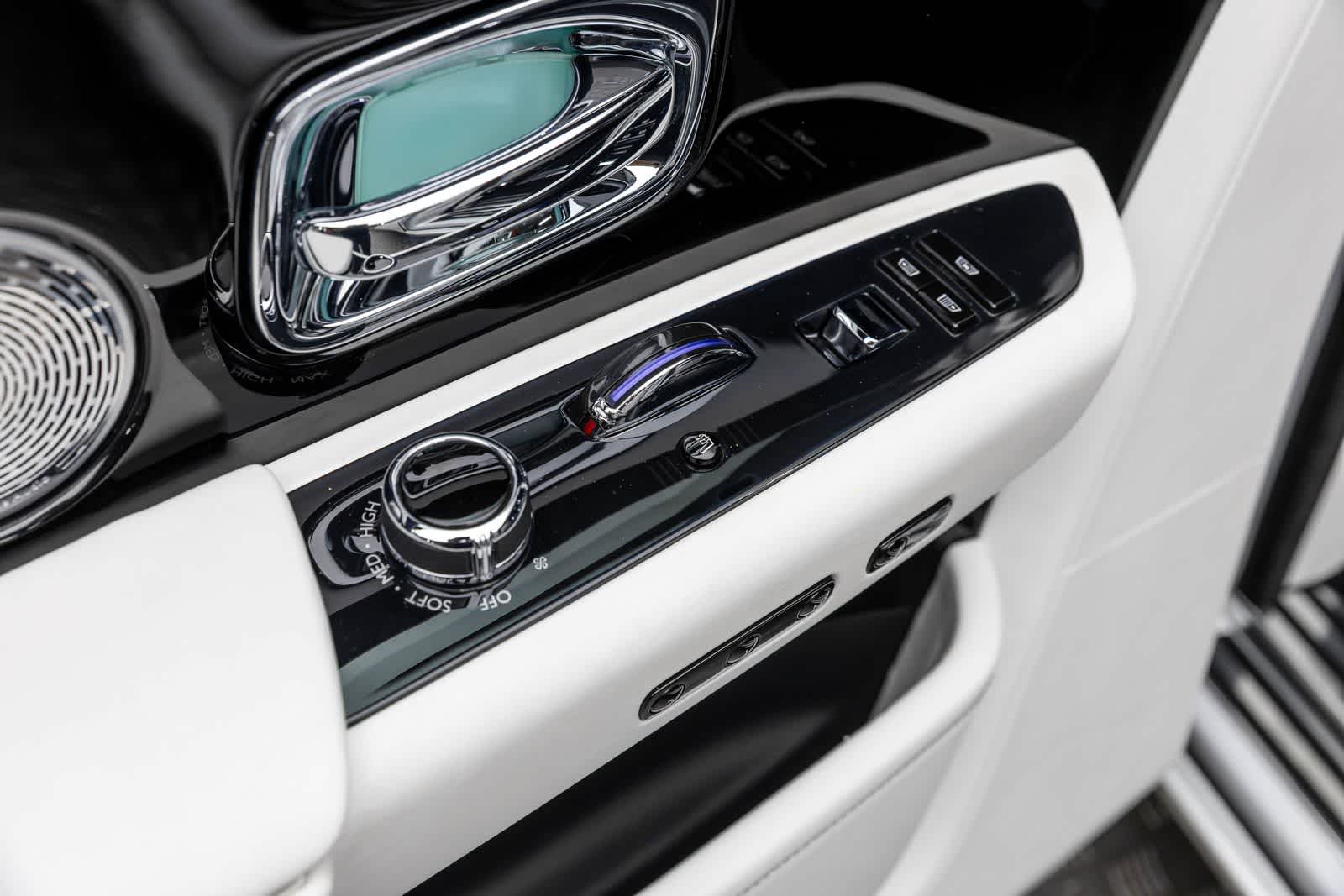 2020 Rolls-Royce Phantom Extended Wheelbase Sedan
