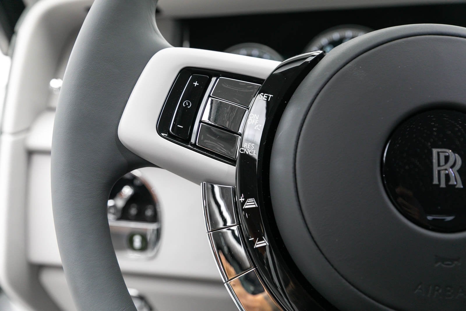 2024 Rolls-Royce Phantom Plantino