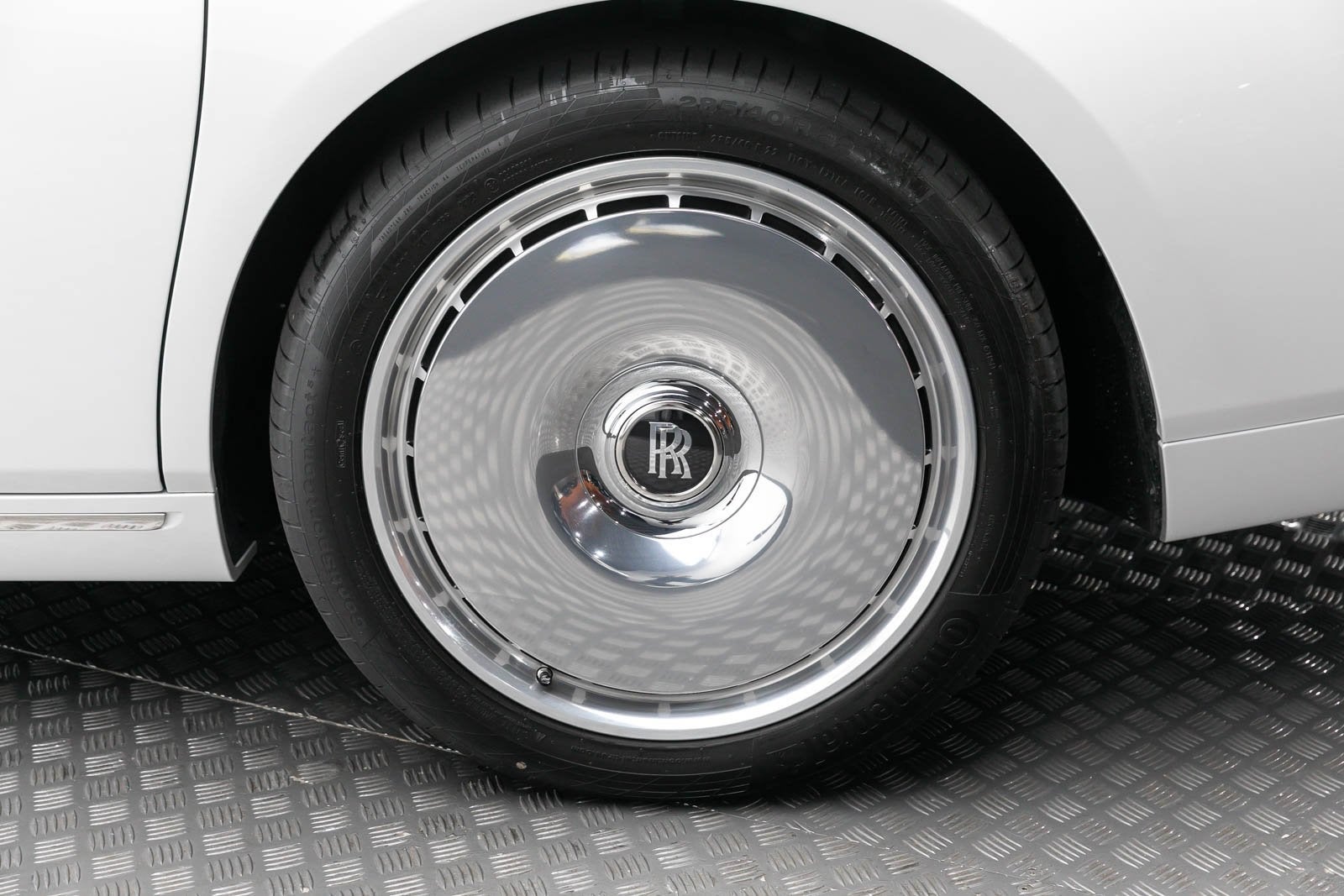 2024 Rolls-Royce Phantom Plantino