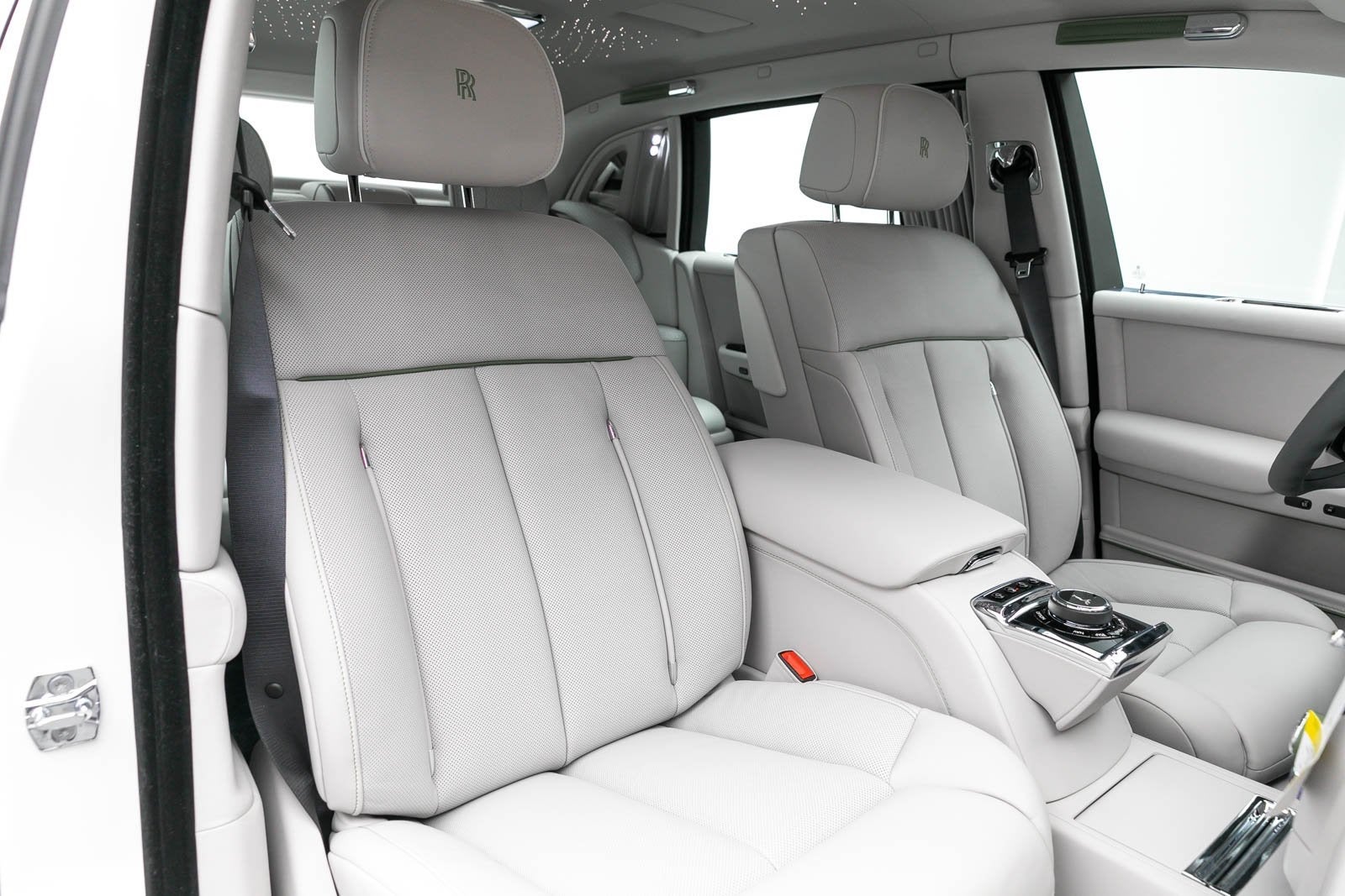 2024 Rolls-Royce Phantom Plantino