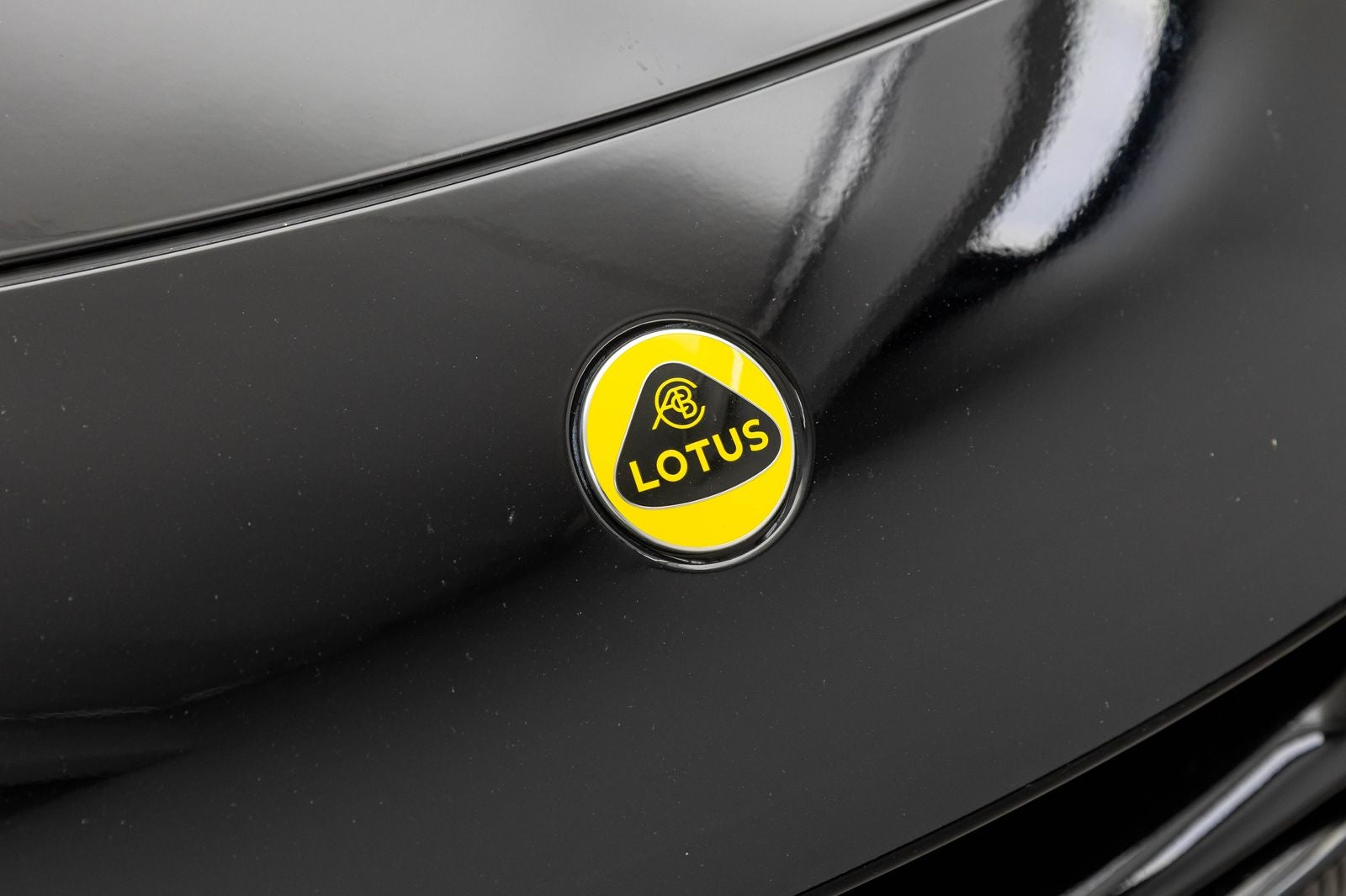 2024 Lotus Emira First Edition