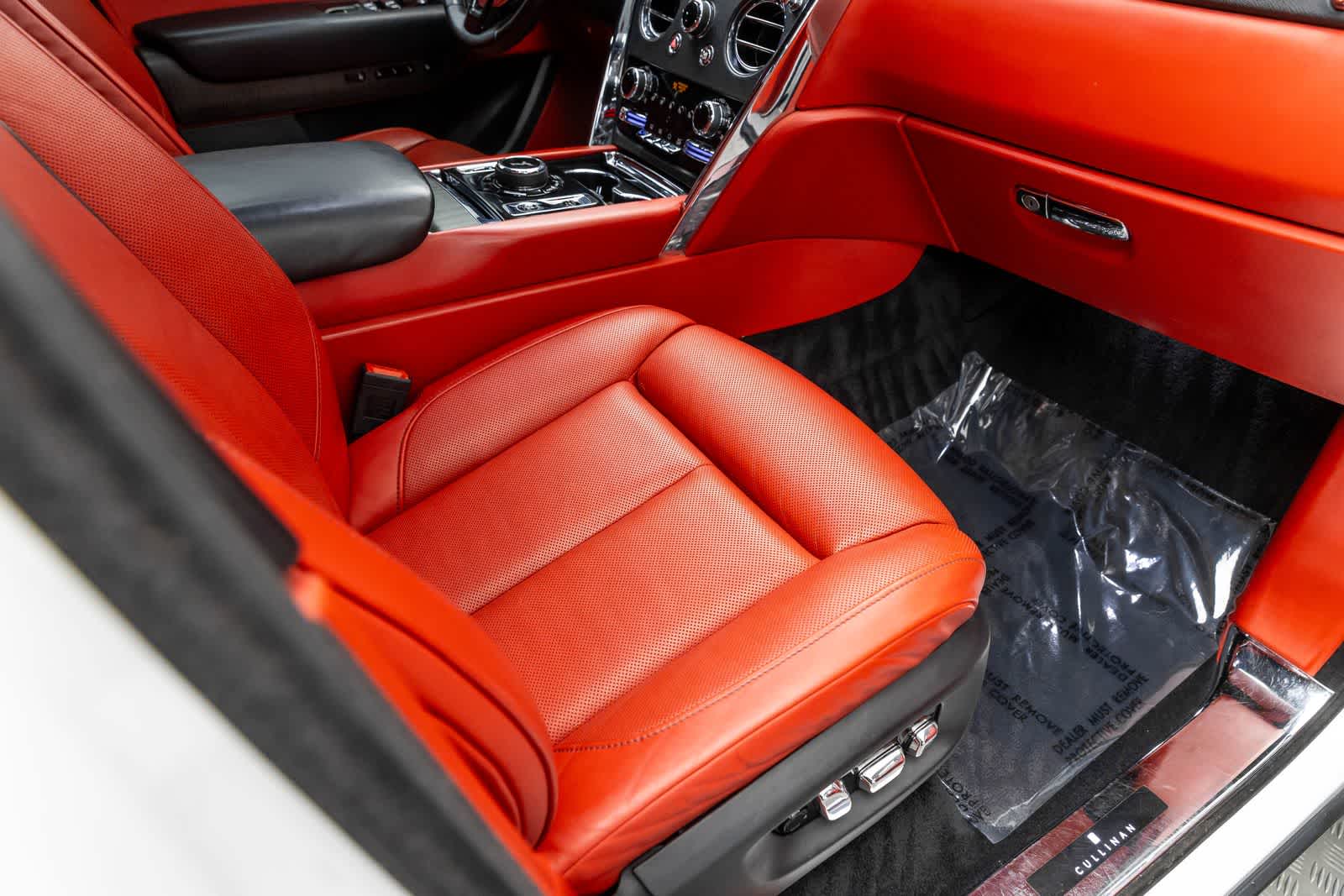 2020 Rolls-Royce Cullinan Sport Utility