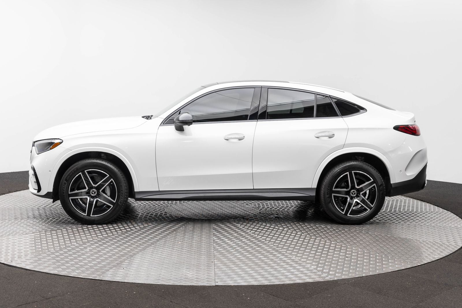 2026 Mercedes-Benz GLC 300 GLC 300