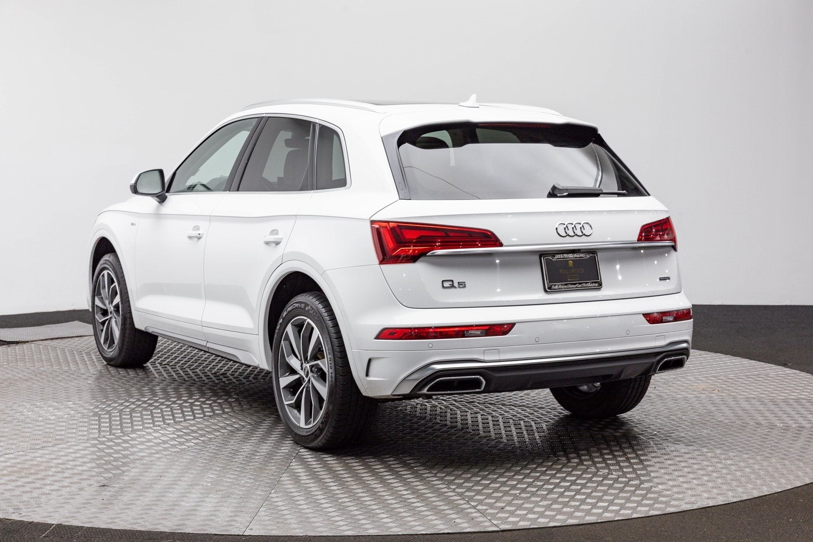 2024 Audi Q5 S line Premium Plus