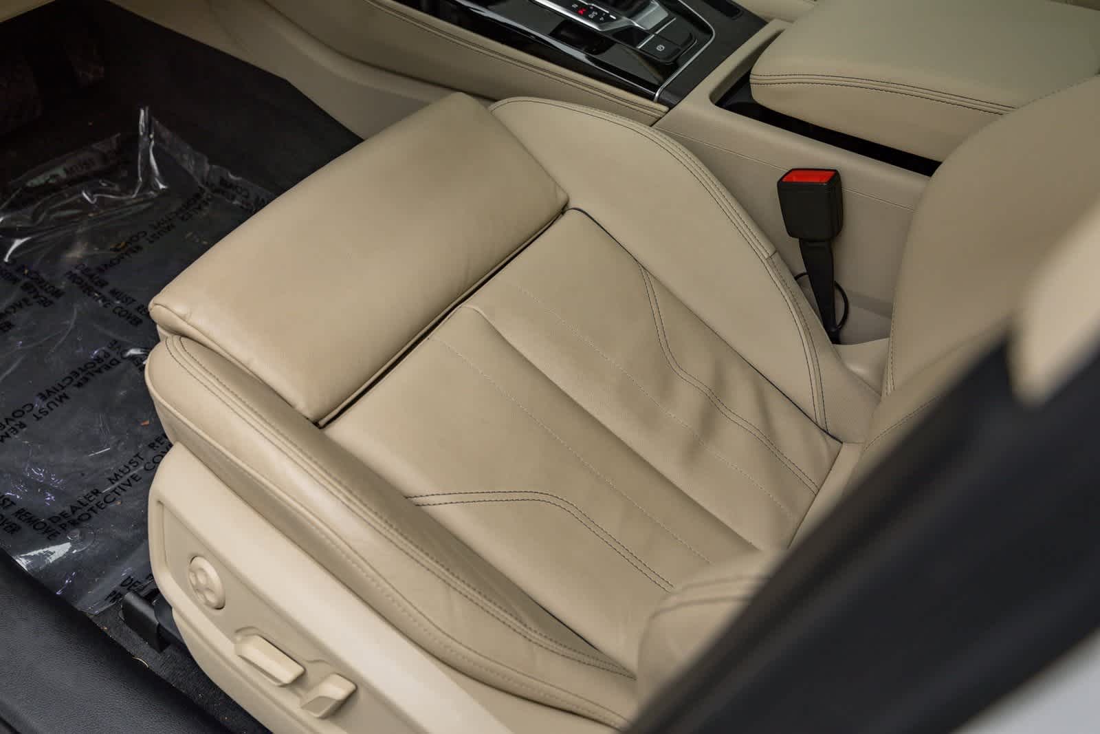 2024 Audi Q5 S line Premium Plus