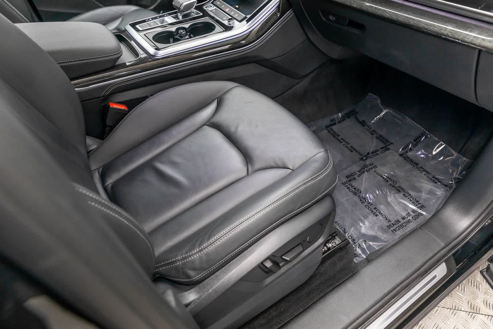 2025 Audi Q7 Premium Plus