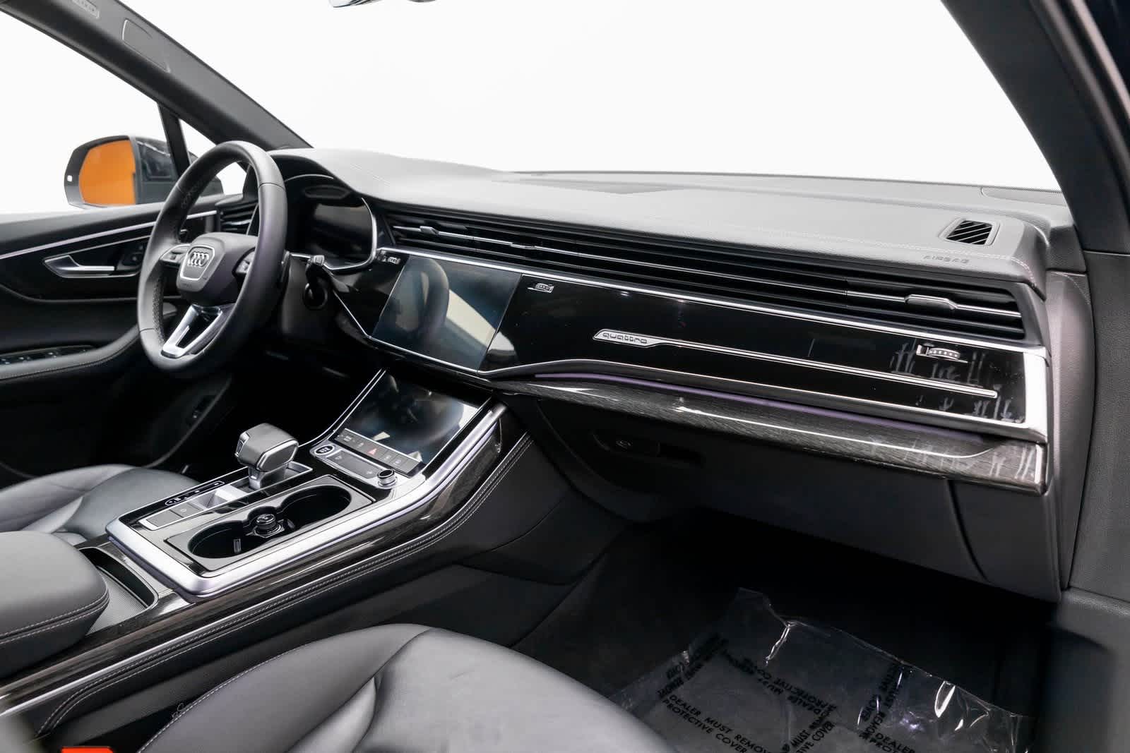 2025 Audi Q7 Premium Plus