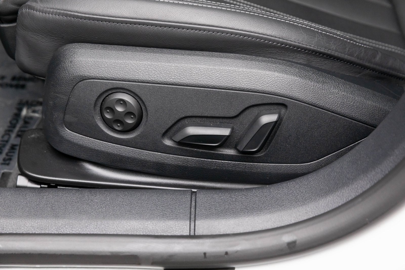 2025 Audi A5 Sportback S line Premium