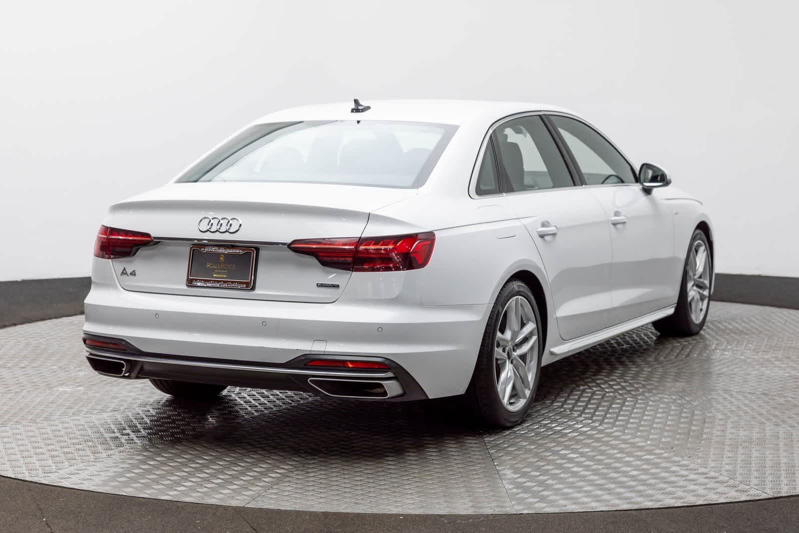 2024 Audi A4 S line Premium Plus