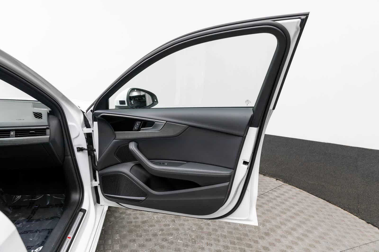 2024 Audi A4 S line Premium Plus