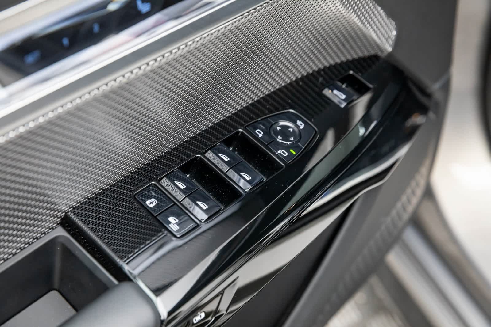 2024 BMW 7 Series 760i xDrive