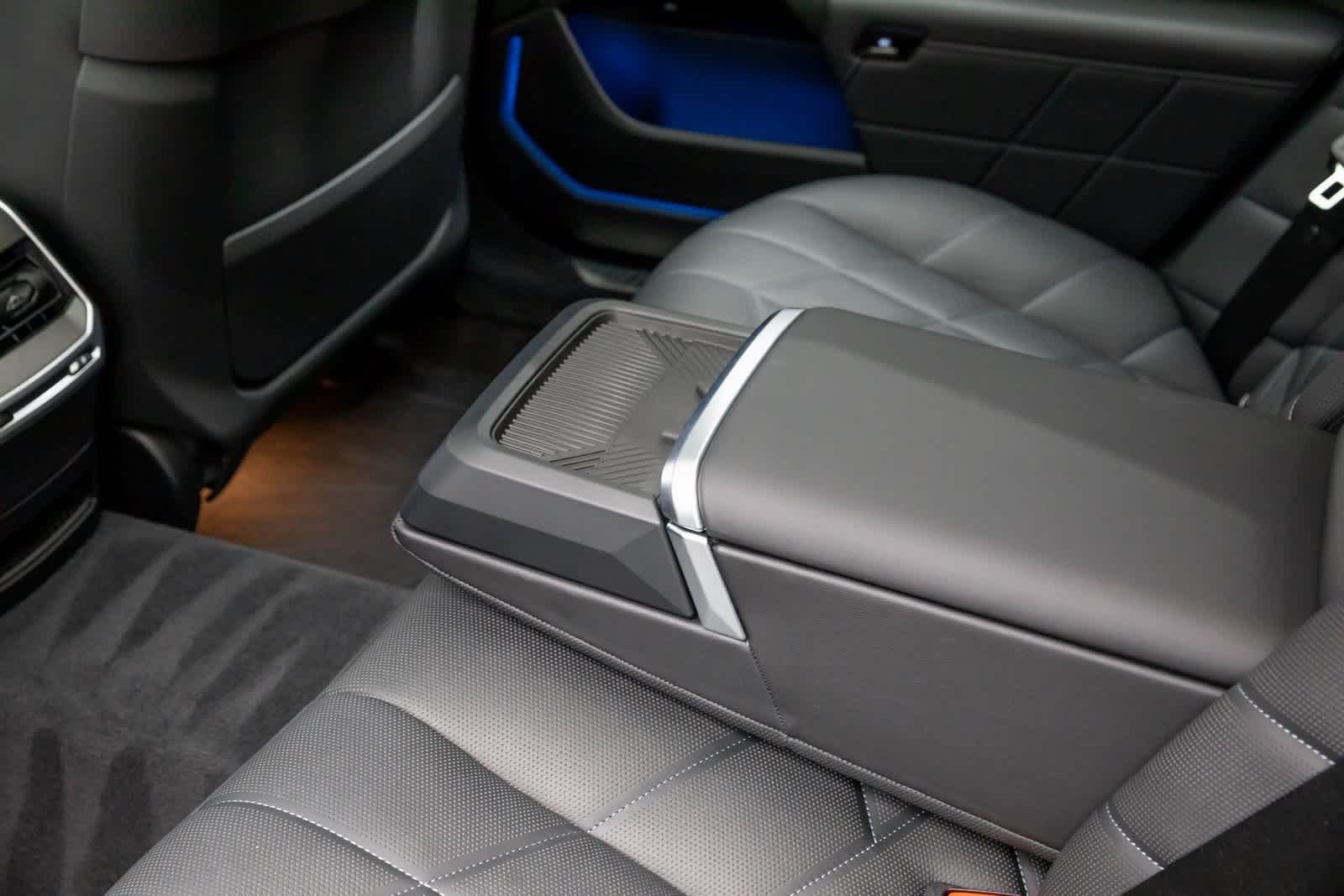 2024 BMW 7 Series 760i xDrive