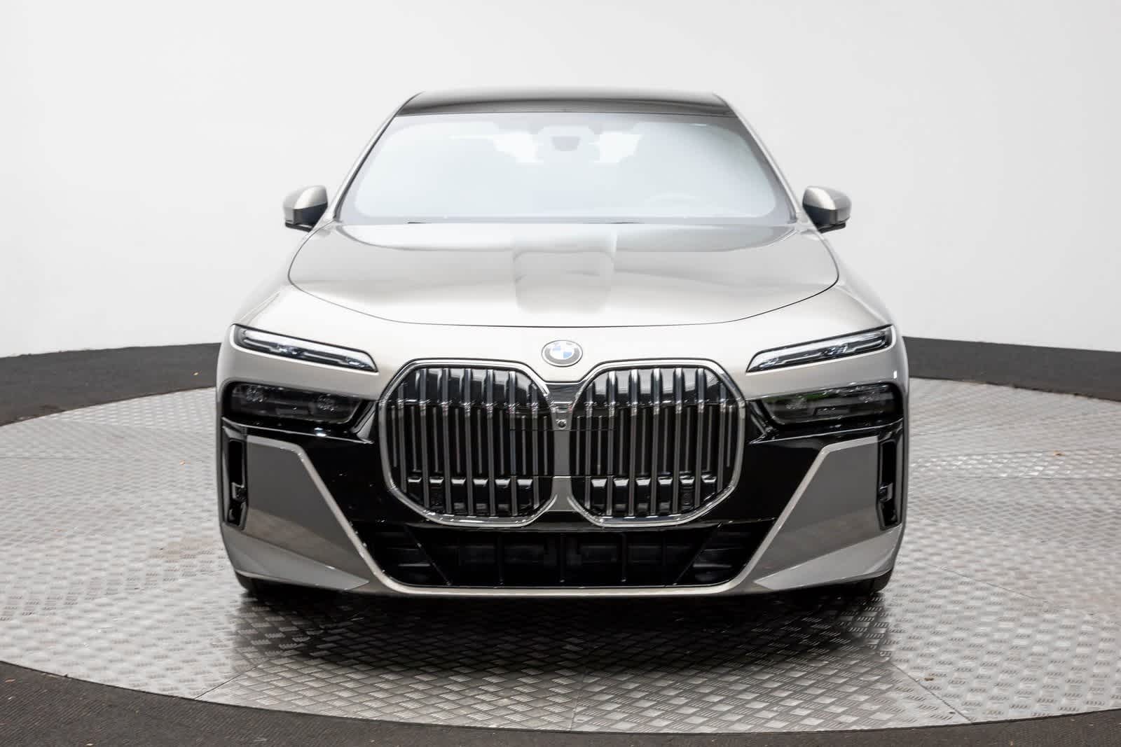 2024 BMW 7 Series 760i xDrive
