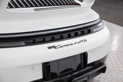 2025 Porsche 911 Carrera 4 GTS