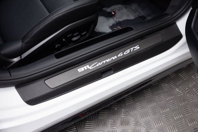 2025 Porsche 911 Carrera 4 GTS