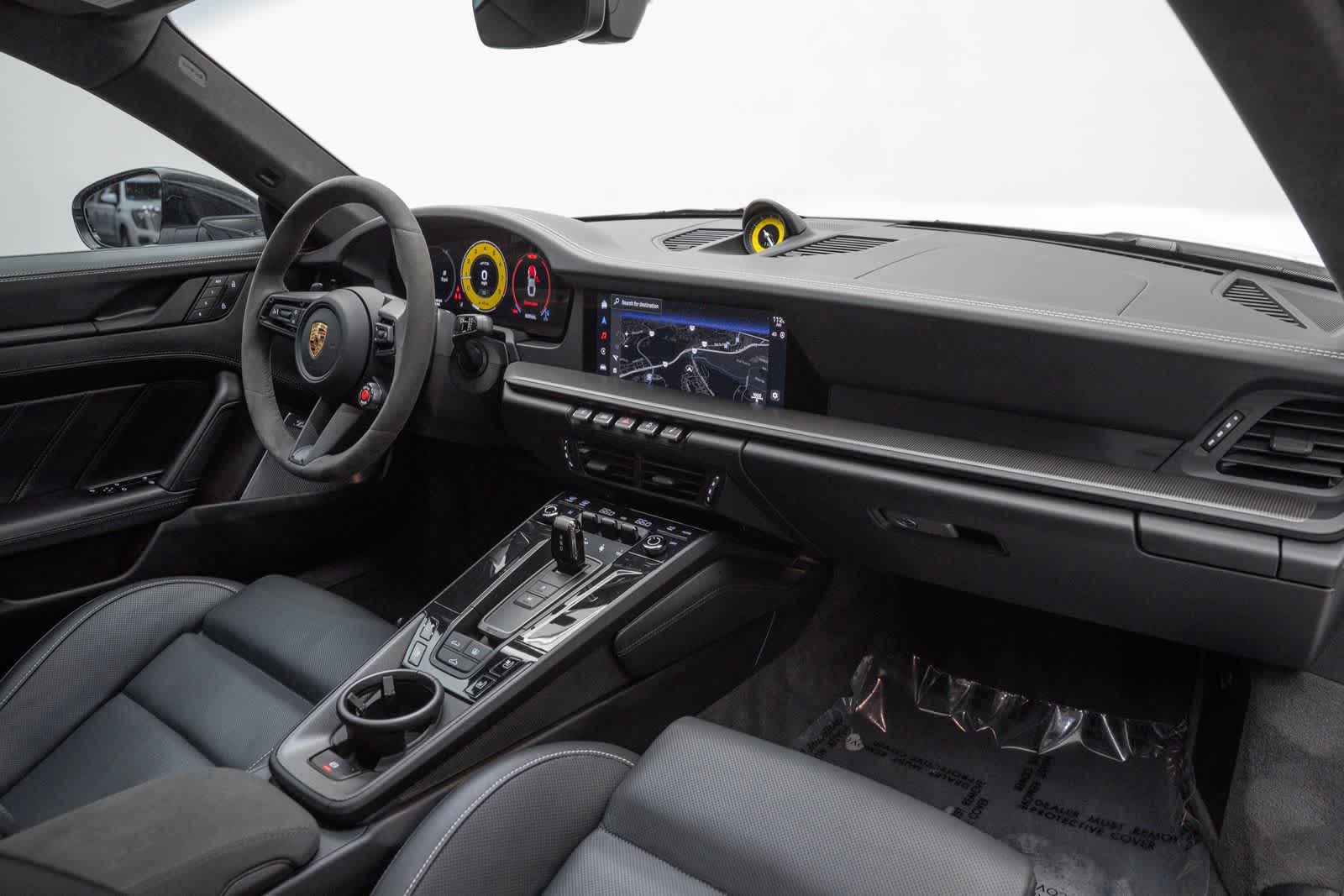 2025 Porsche 911 Carrera 4 GTS