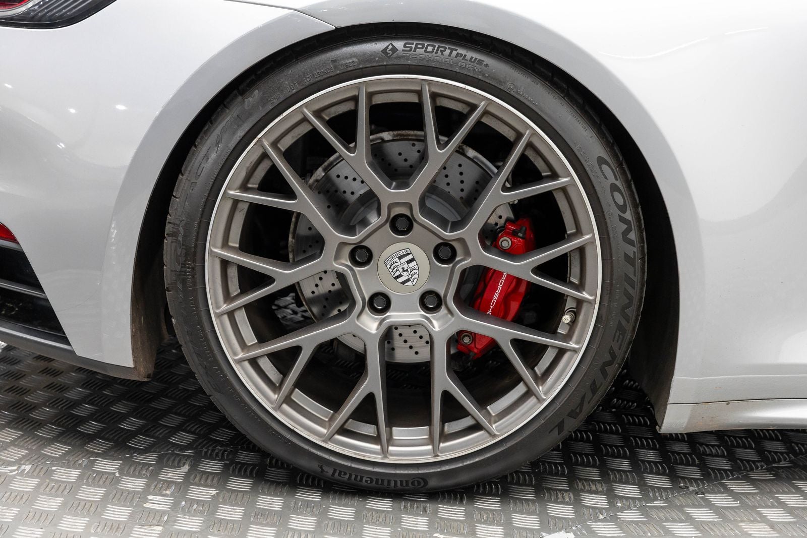 2020 Porsche 911 Carrera S