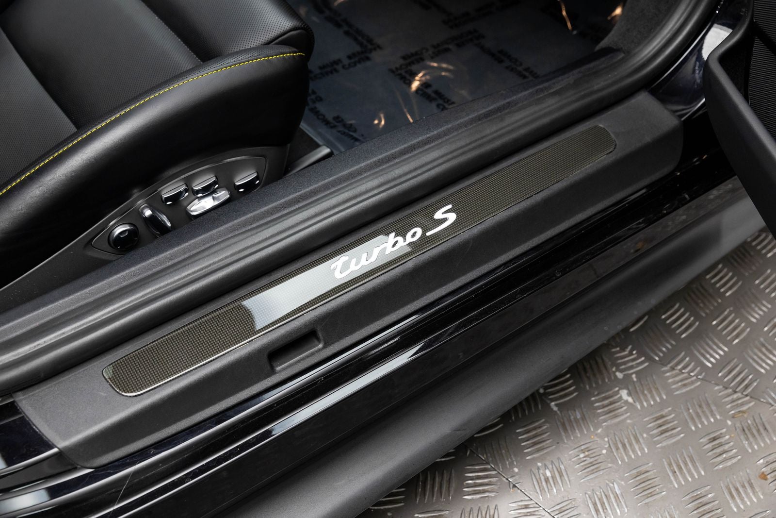 2019 Porsche 911 Turbo S