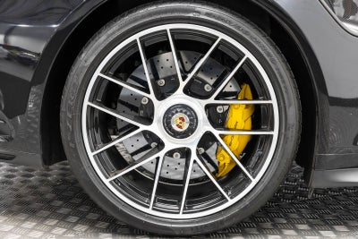 2019 Porsche 911 Turbo S