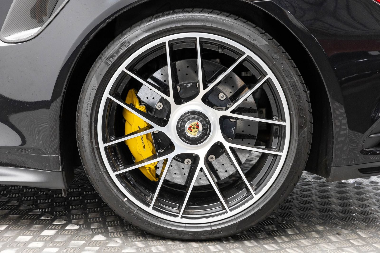 2019 Porsche 911 Turbo S