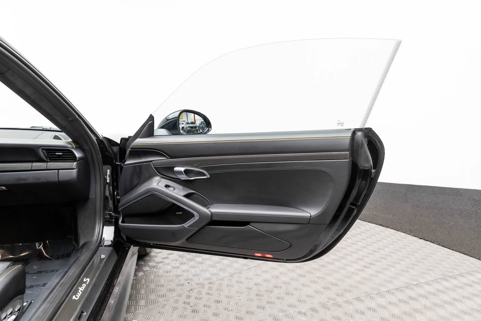 2019 Porsche 911 Turbo S