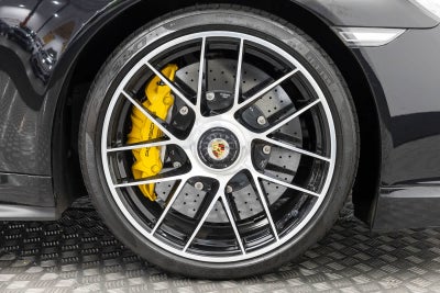 2019 Porsche 911 Turbo S