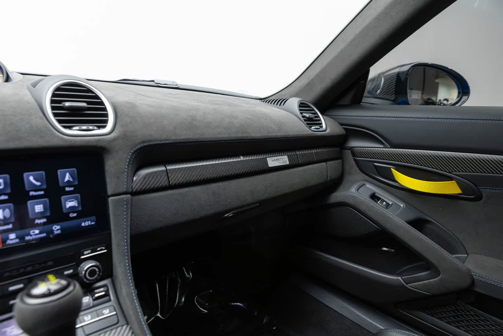 2025 Porsche 718 Cayman GT4 RS