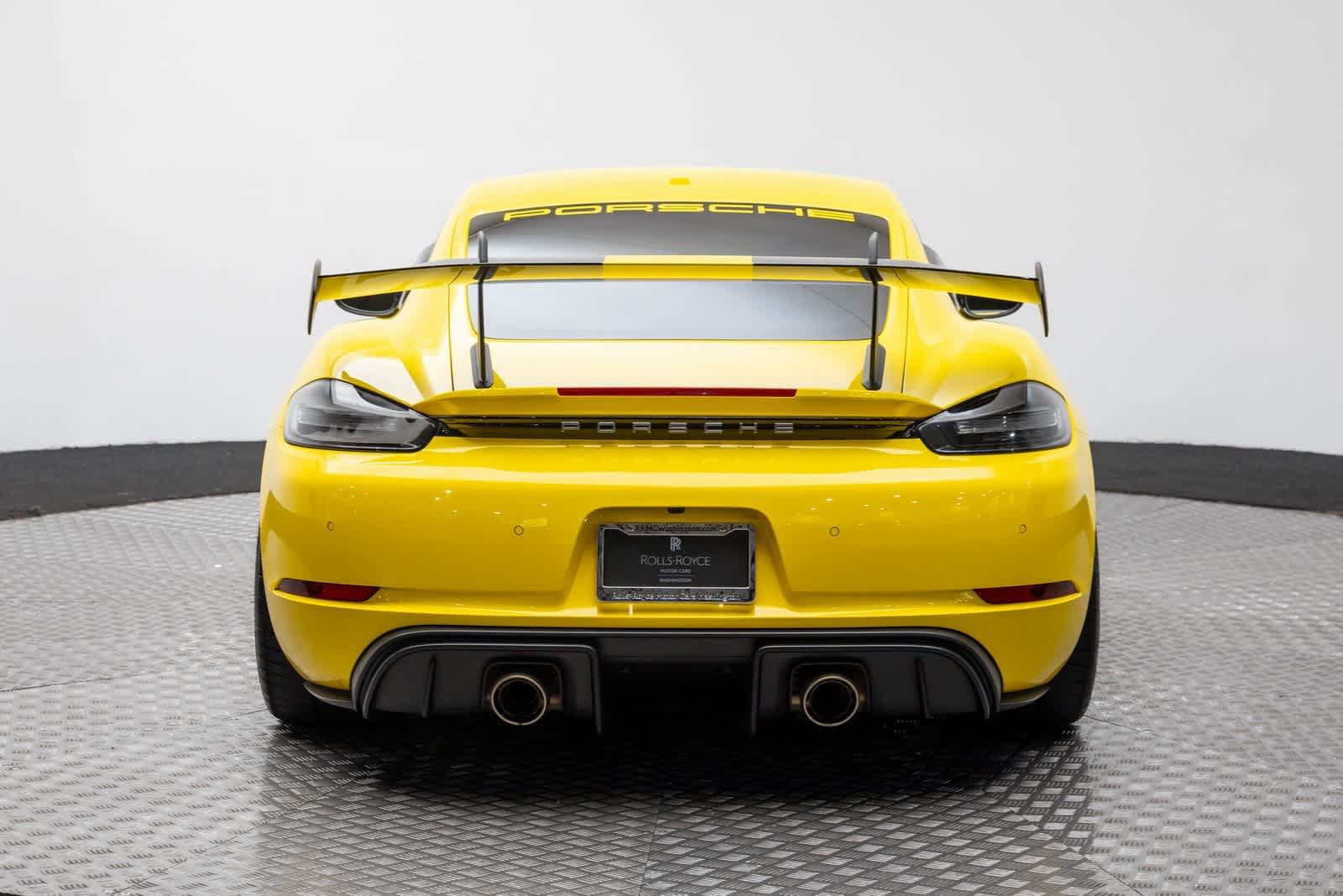 2024 Porsche 718 Cayman GT4 RS