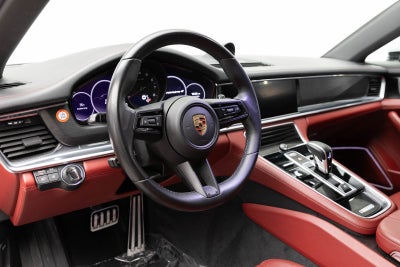 2023 Porsche Panamera 4