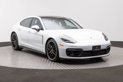 2023 Porsche Panamera 4