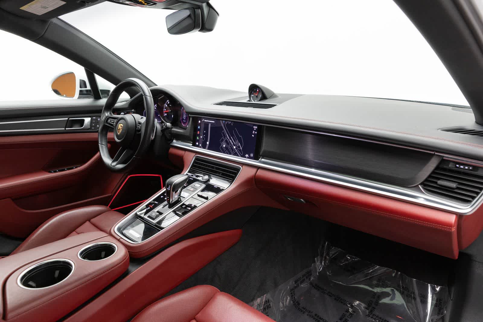2023 Porsche Panamera 4