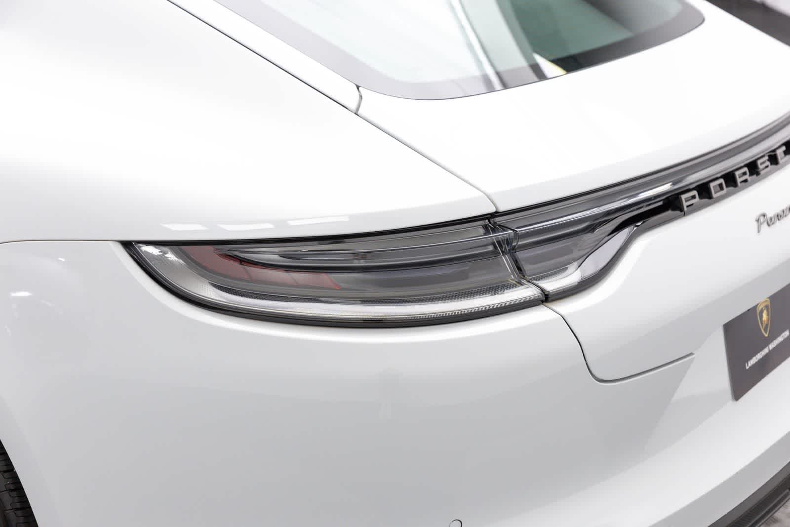 2023 Porsche Panamera 4