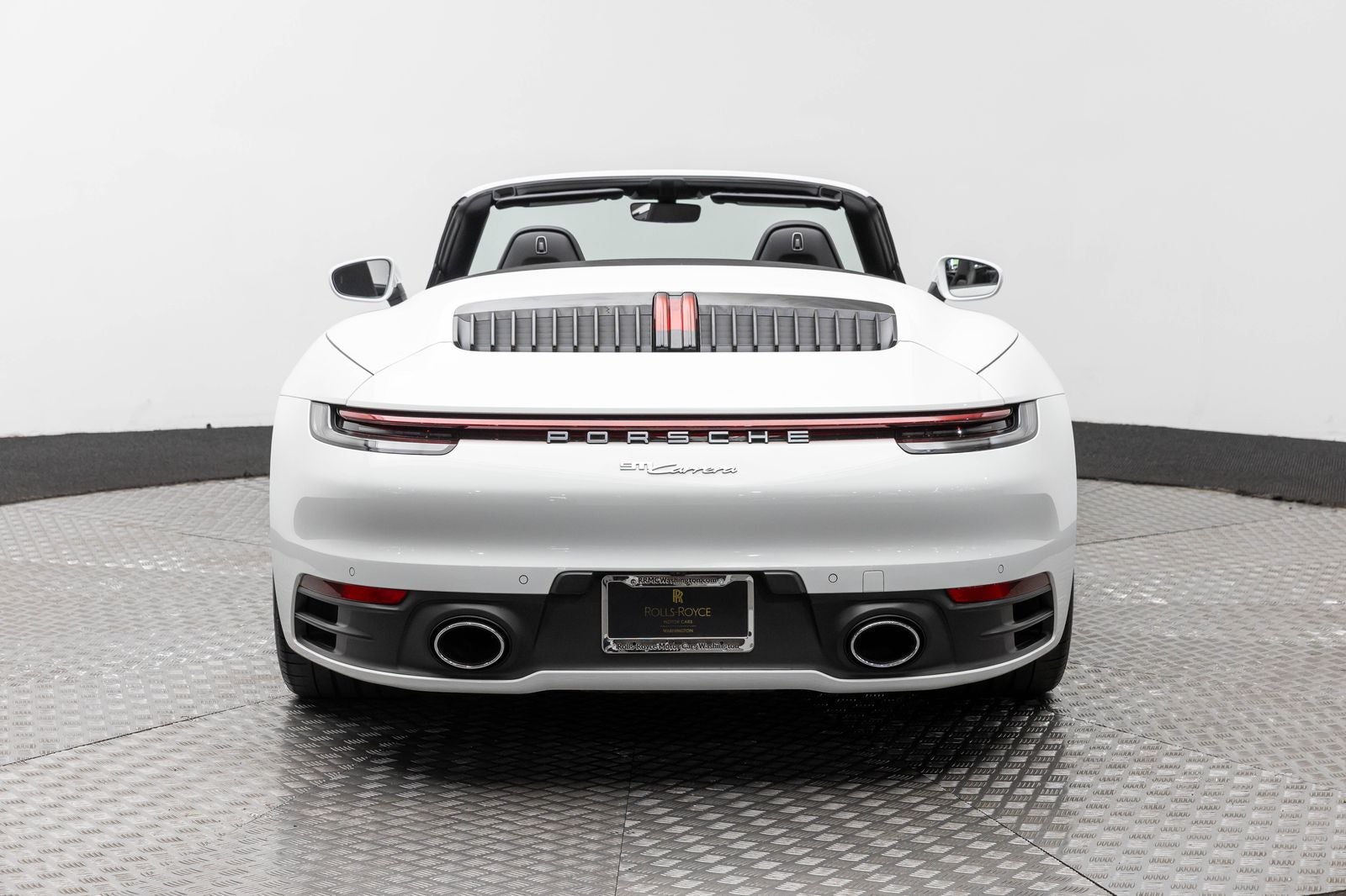 2020 Porsche 911 Carrera