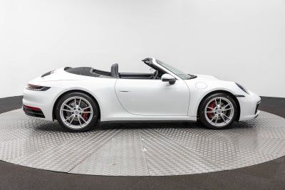 2020 Porsche 911 Carrera