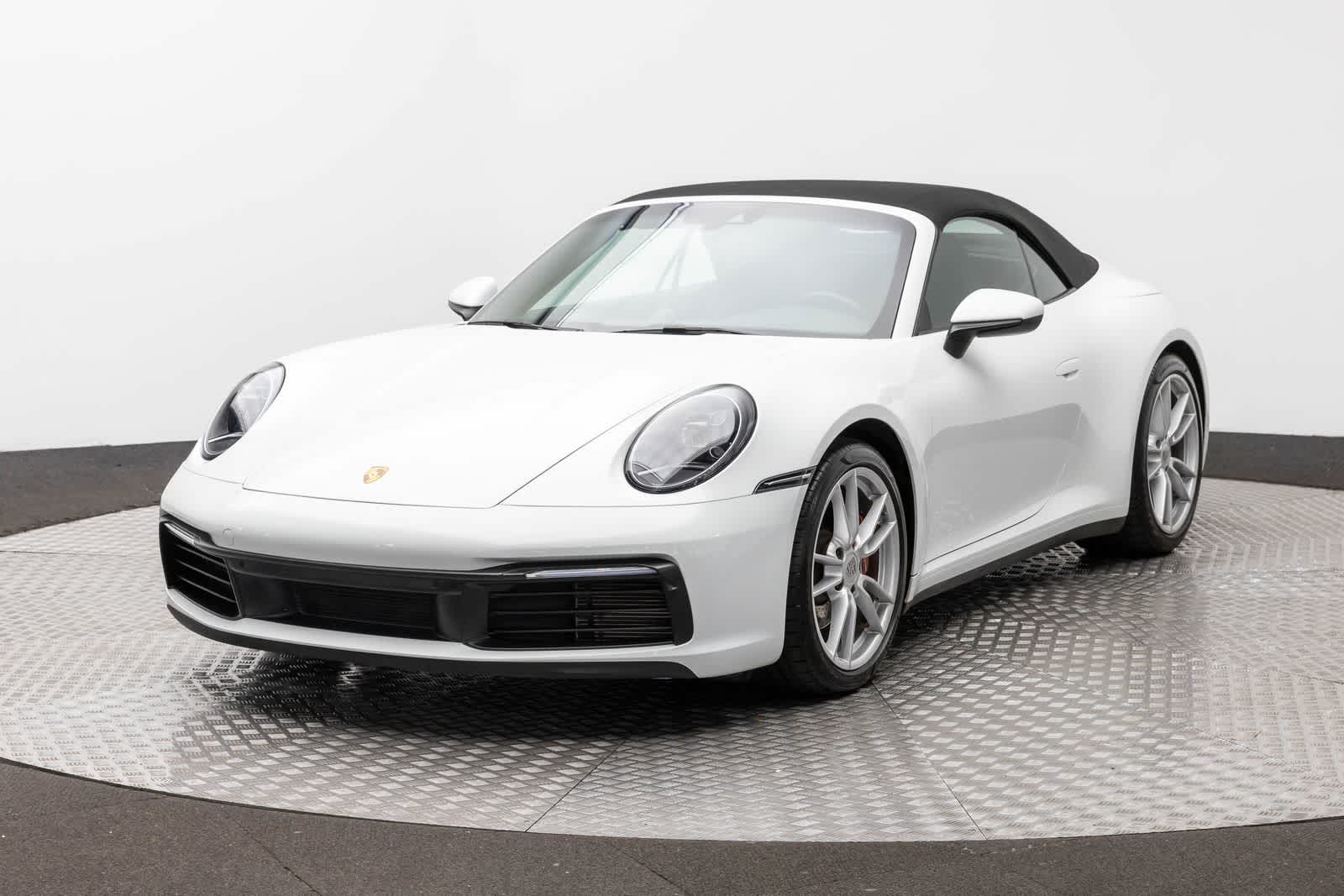 2020 Porsche 911 Carrera