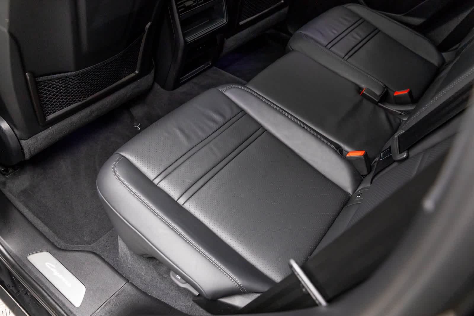 2024 Porsche Cayenne S E-Hybrid