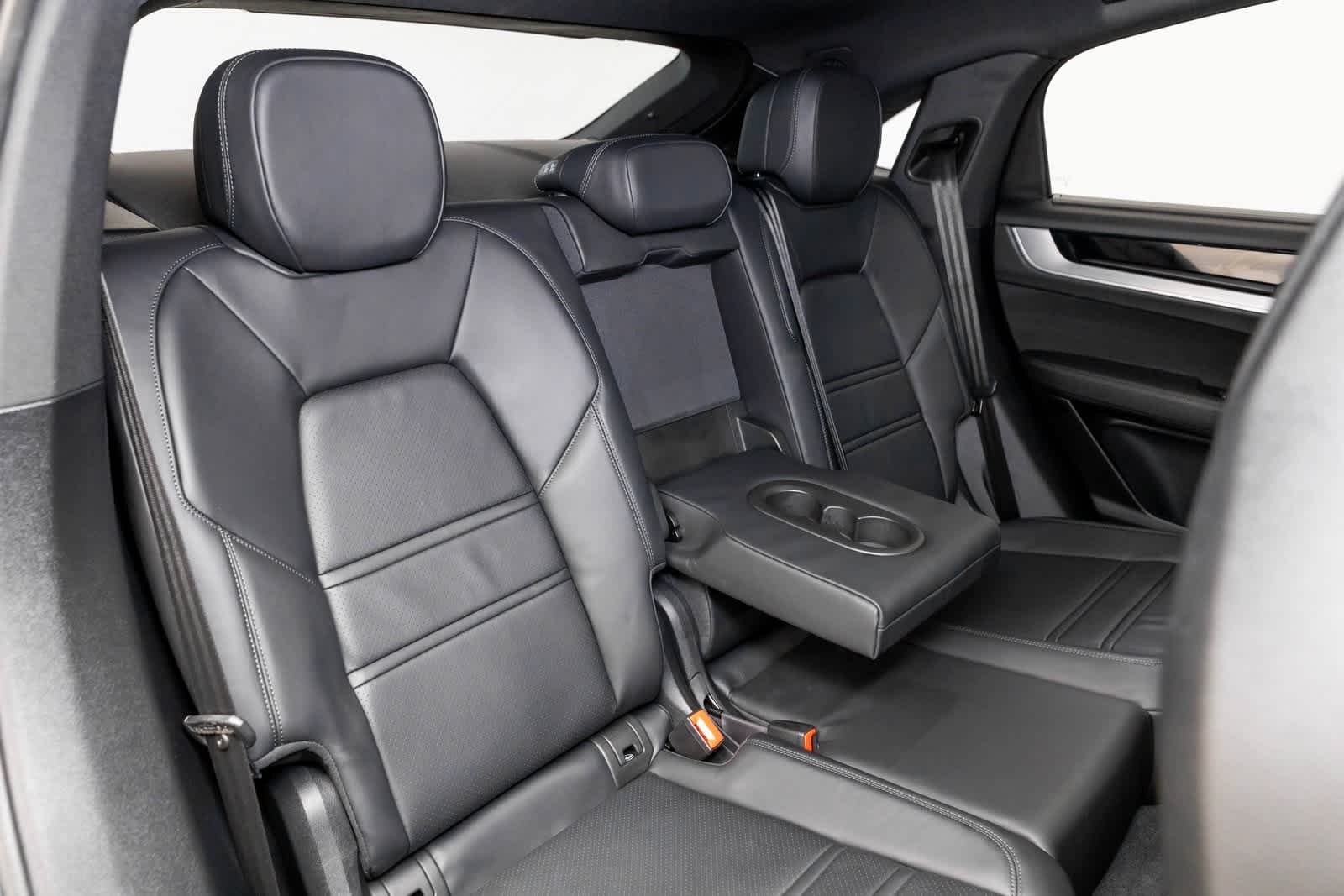 2024 Porsche Cayenne S E-Hybrid